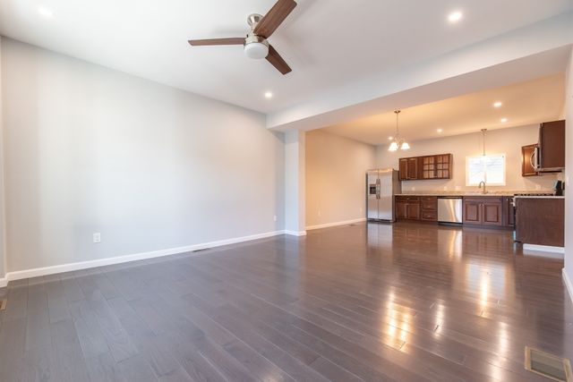 184 Avenue C -2, Woonsocket, RI 02895