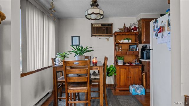 2721 Alder Creek Drive South, Wheatfield, NY 14120