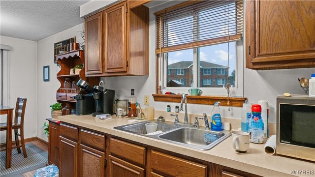 2721 Alder Creek Drive South, Wheatfield, NY 14120