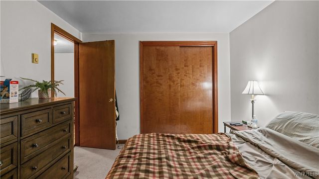 2721 Alder Creek Drive South, Wheatfield, NY 14120