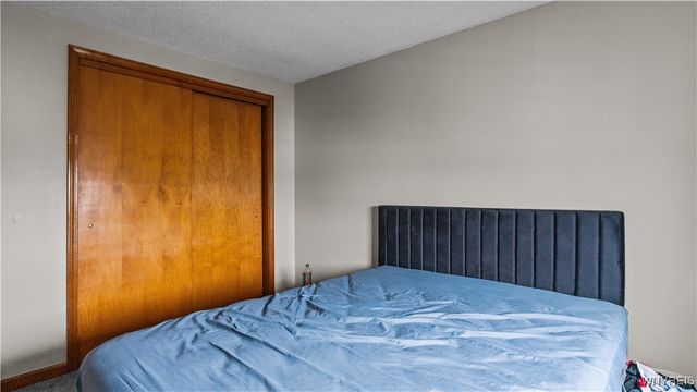 2721 Alder Creek Drive South, Wheatfield, NY 14120