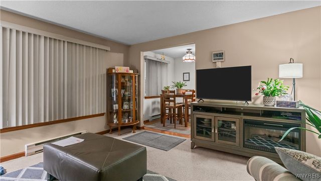 2721 Alder Creek Drive South, Wheatfield, NY 14120