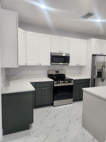12025 CLARENDON AVENUE, Port Charlotte, FL 33981