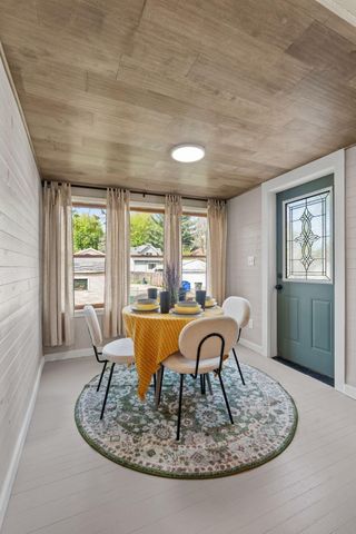 1009 Watson Avenue, Saint Paul, MN 55102