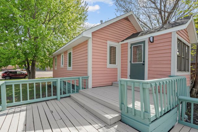 1009 Watson Avenue, Saint Paul, MN 55102
