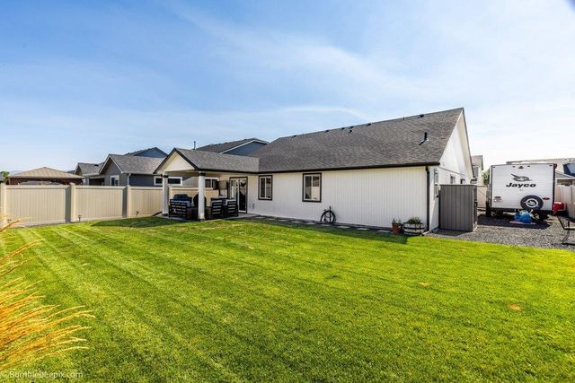 14705 E Caprio Ave, Spokane Valley, WA 99216