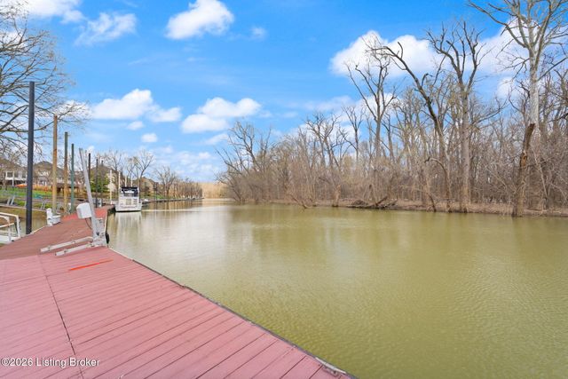 6205 River Rd, Prospect, KY 40059