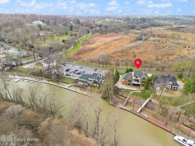 6205 River Rd, Prospect, KY 40059