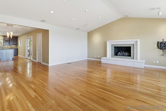 4303 Canterbury, La Mesa, CA 91941