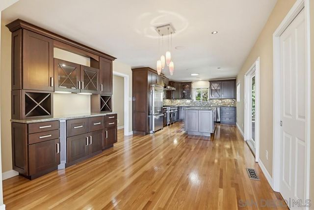 4303 Canterbury, La Mesa, CA 91941