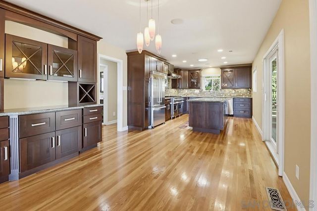 4303 Canterbury, La Mesa, CA 91941