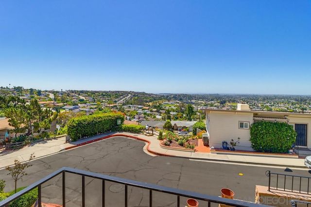 4303 Canterbury, La Mesa, CA 91941