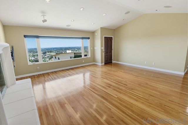 4303 Canterbury, La Mesa, CA 91941