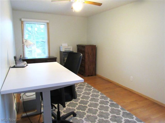 4805 Maple Hill Drive, Seven Hills, OH 44131