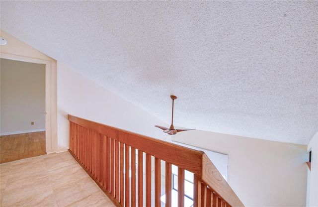 6305 PELICAN CREEK CROSSING D, St Petersburg, FL 33707