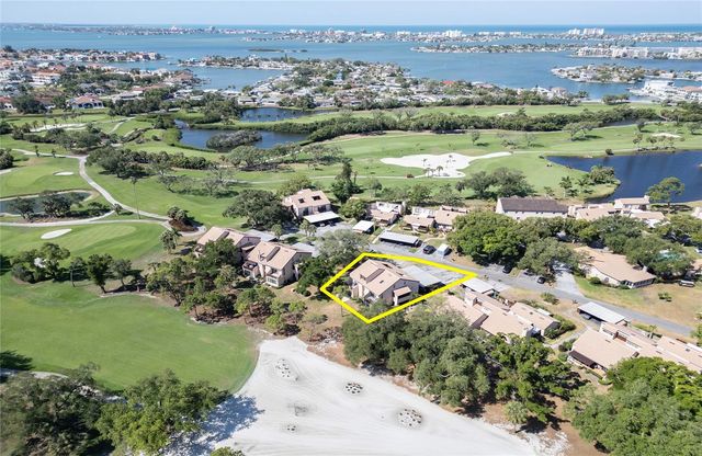 6305 PELICAN CREEK CROSSING D, St Petersburg, FL 33707
