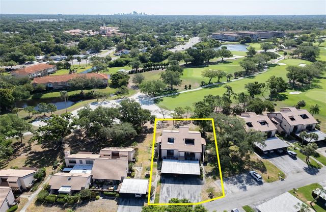 6305 PELICAN CREEK CROSSING D, St Petersburg, FL 33707