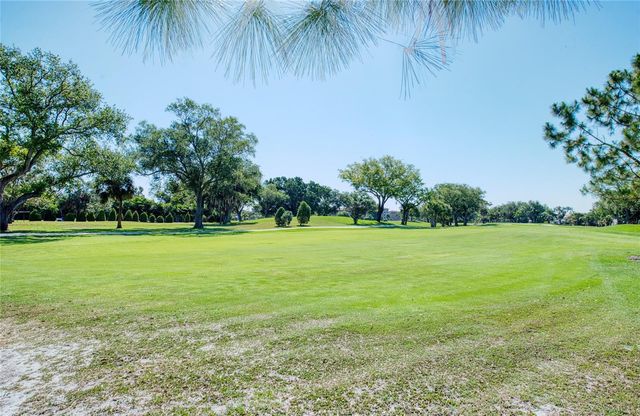 6305 PELICAN CREEK CROSSING D, St Petersburg, FL 33707