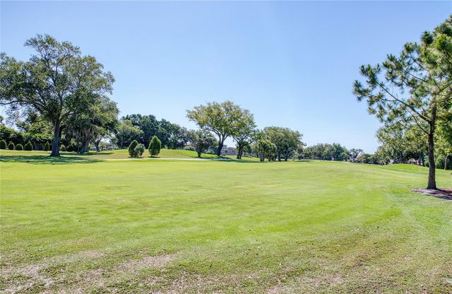 6305 PELICAN CREEK CROSSING D, St Petersburg, FL 33707