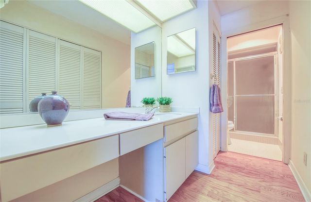 6305 PELICAN CREEK CROSSING D, St Petersburg, FL 33707