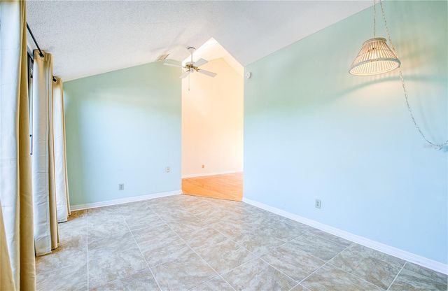 6305 PELICAN CREEK CROSSING D, St Petersburg, FL 33707