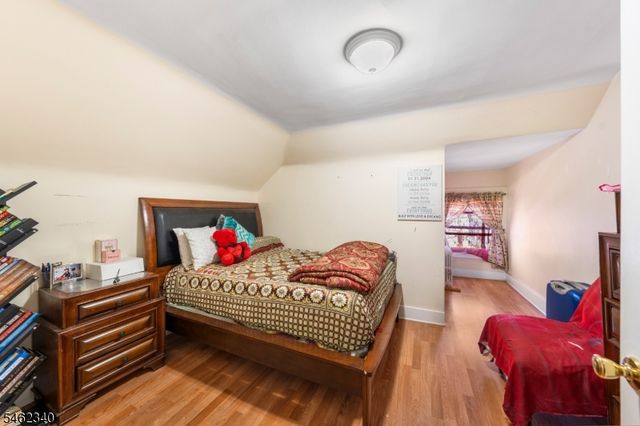 324 Chilton St, Elizabeth City, NJ 07208