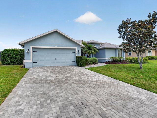 531 High Hawk Circle, Vero Beach, FL 32962