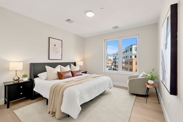 27 Guild Street 107, Boston, MA 02119