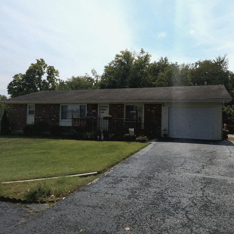 700 Iroquois Road, Danville, KY 40422