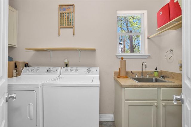 17174 Tierra Buena Drive, Plantersville, TX 77363