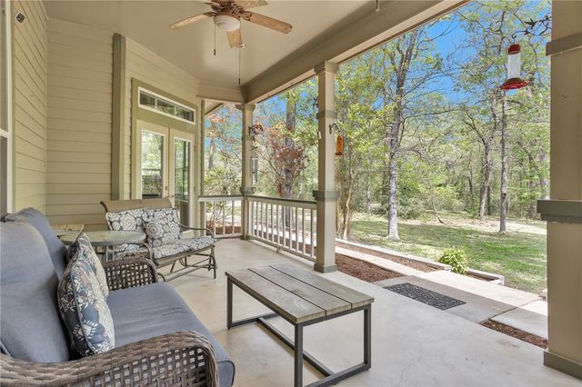 17174 Tierra Buena Drive, Plantersville, TX 77363