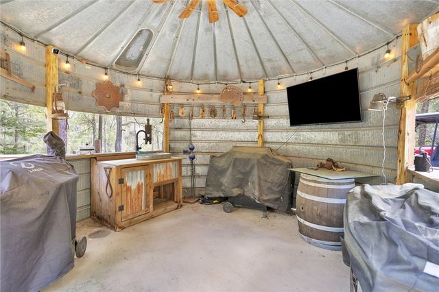 17174 Tierra Buena Drive, Plantersville, TX 77363