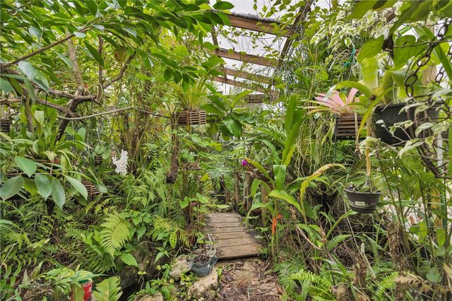 17174 Tierra Buena Drive, Plantersville, TX 77363