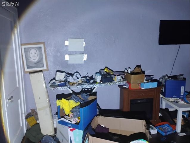 3901 Sherman Place, St Louis, MO 63107