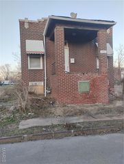 3901 Sherman Place, St Louis, MO 63107