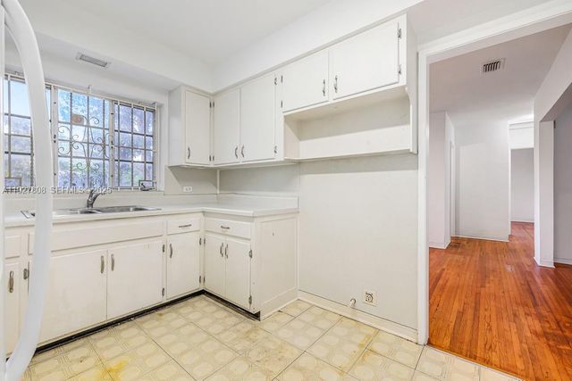 113 NW 107th St, Miami Shores, FL 33168