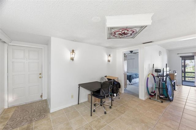 1009 S BAYSHORE BOULEVARD 204, Safety Harbor, FL 34695