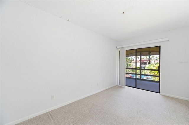 1009 S BAYSHORE BOULEVARD 204, Safety Harbor, FL 34695