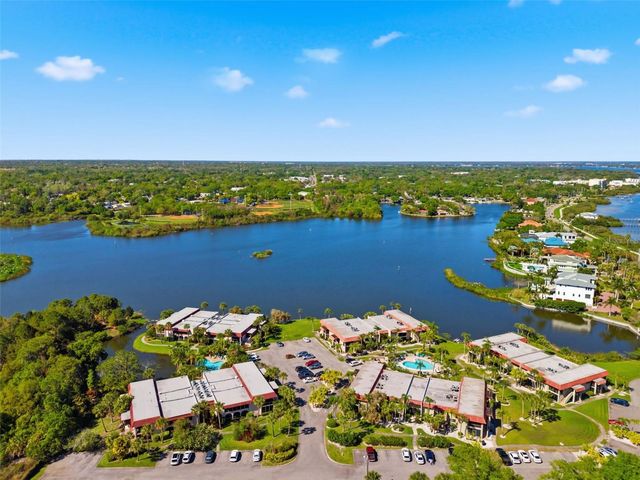 1009 S BAYSHORE BOULEVARD 204, Safety Harbor, FL 34695