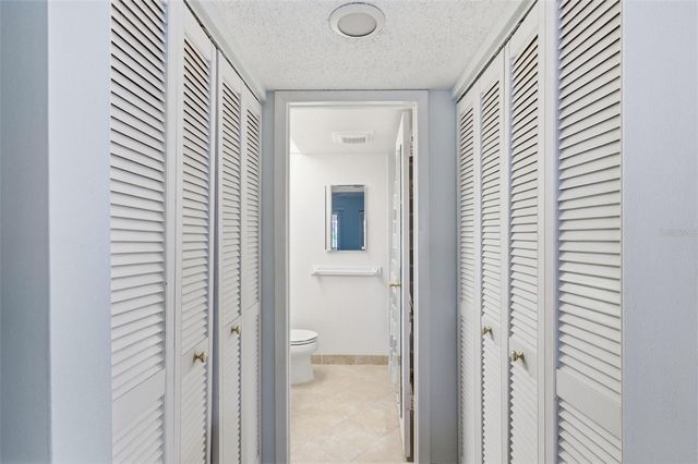 1009 S BAYSHORE BOULEVARD 204, Safety Harbor, FL 34695