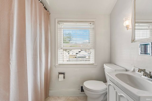 4817 Tacoma Avenue, Fort Wayne, IN 46807