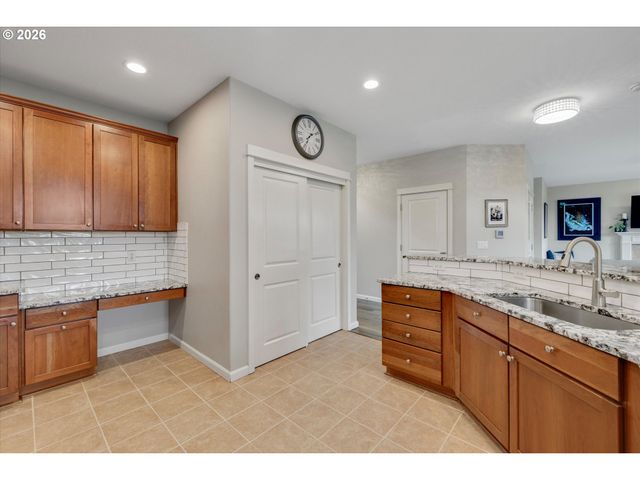 12720 Se DREAM WEAVER Ct, Happy Valley, OR 97086