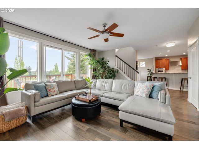 12720 Se DREAM WEAVER Ct, Happy Valley, OR 97086