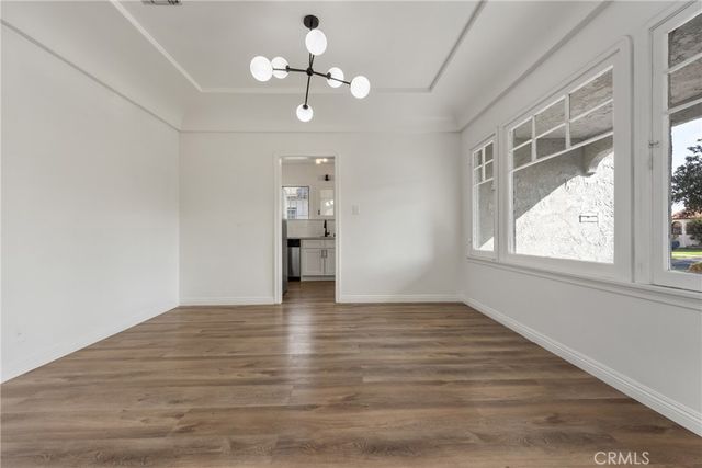 1937 W 80th Street, Los Angeles, CA 90047