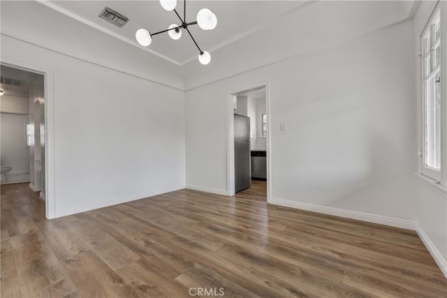 1937 W 80th Street, Los Angeles, CA 90047