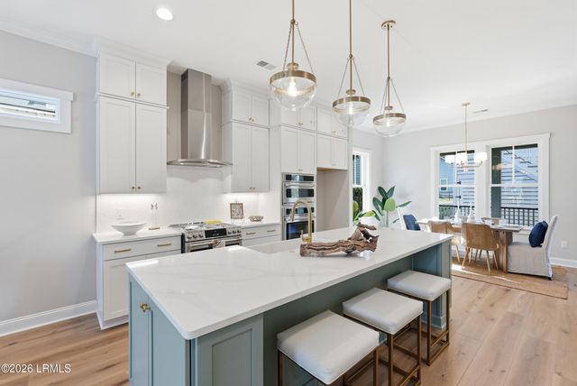 62 Wrights Point Circle, Beaufort, SC 29902