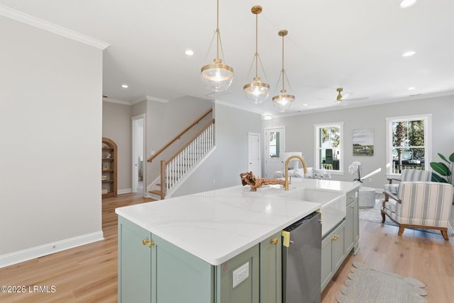 62 Wrights Point Circle, Beaufort, SC 29902