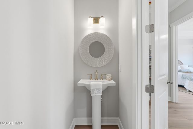 62 Wrights Point Circle, Beaufort, SC 29902