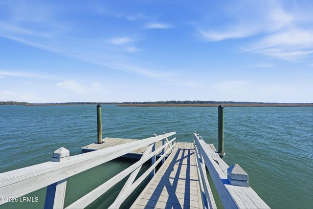 62 Wrights Point Circle, Beaufort, SC 29902