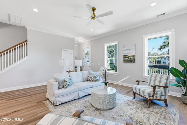 62 Wrights Point Circle, Beaufort, SC 29902